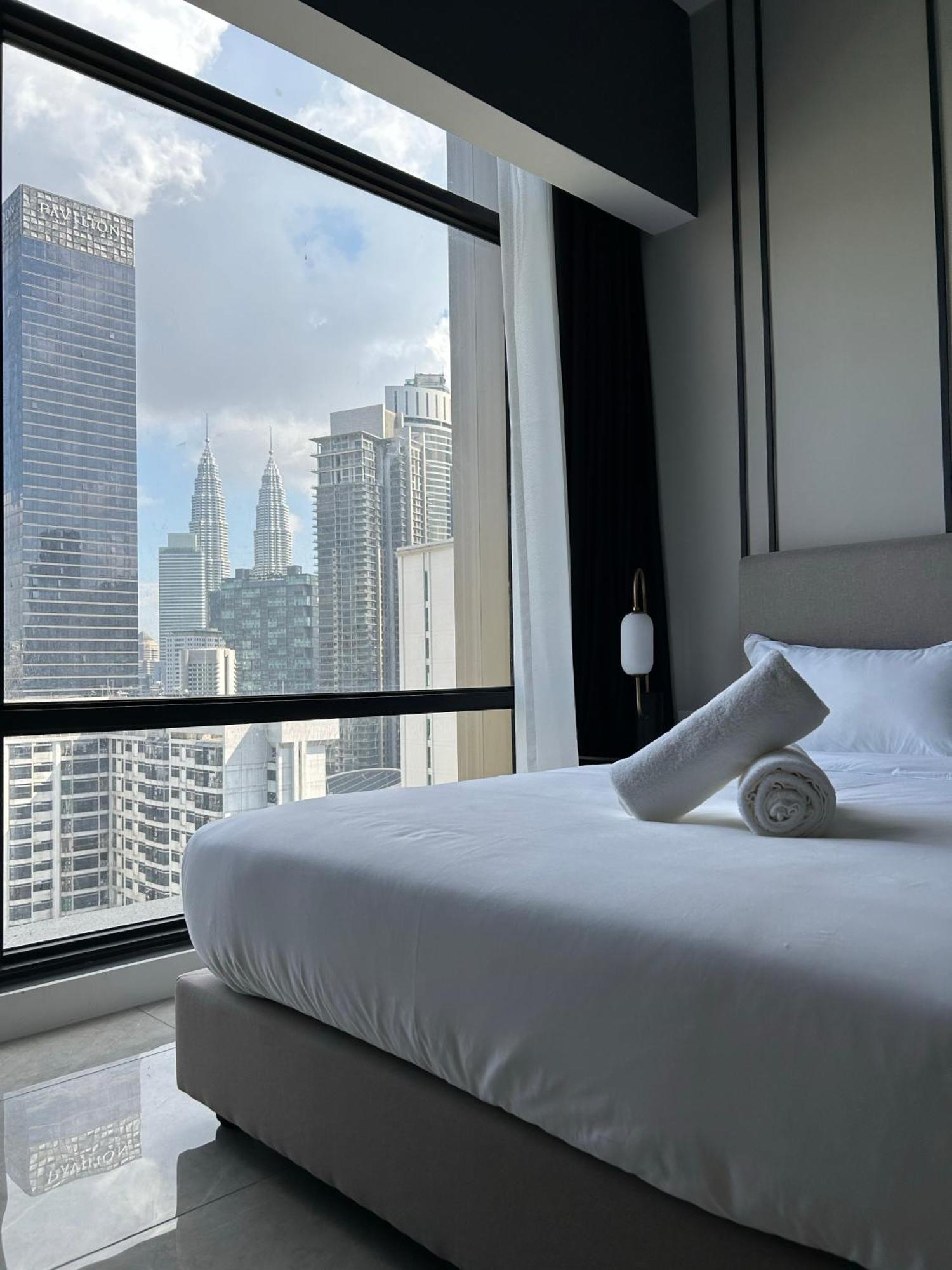 Axon Residence At Pavilion Klcc Kl Tower View By Kimiro クアラルンプール エクステリア 写真